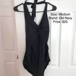 Old navy Swimsuit